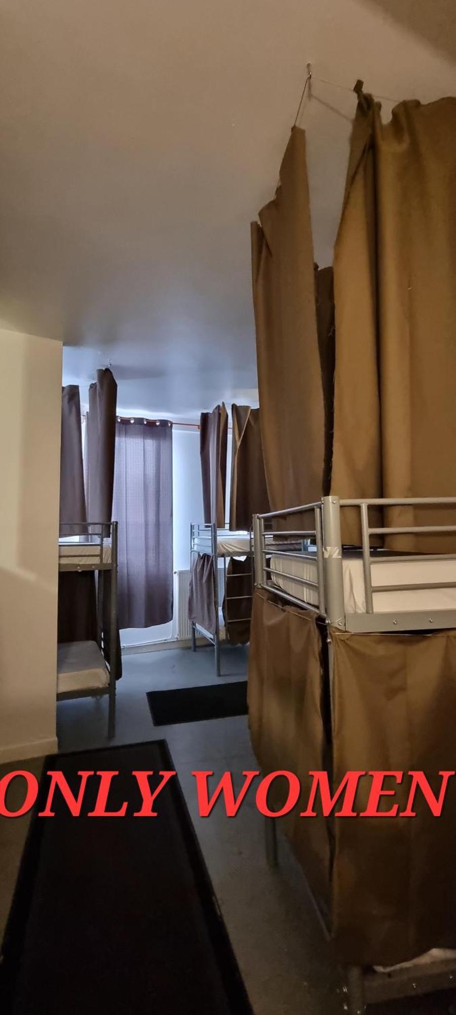 Hotel Aboukir Paris Exterior photo